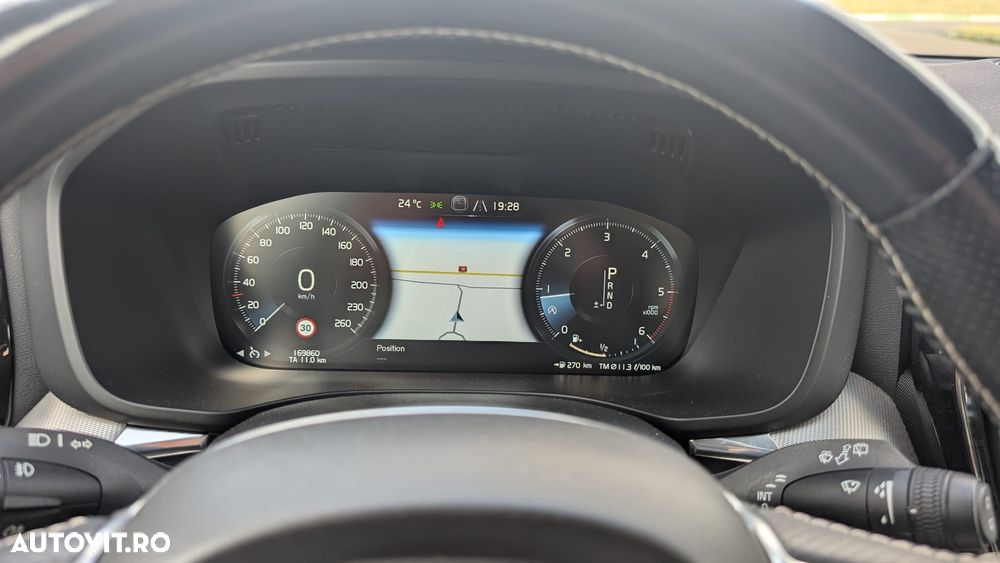 Volvo XC 60 D4 AWD Geartronic RDesign - 6
