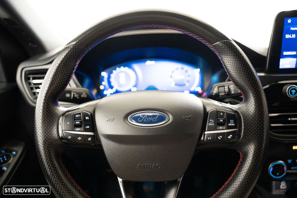 Ford Kuga 1.5 EcoBoost ST-Line - 17