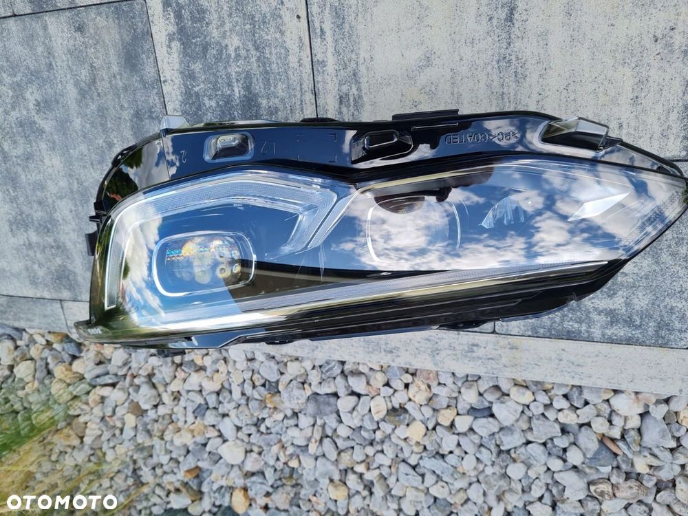 Używany Lampy przednie - 2 100 PLN - Otomoto.pl
