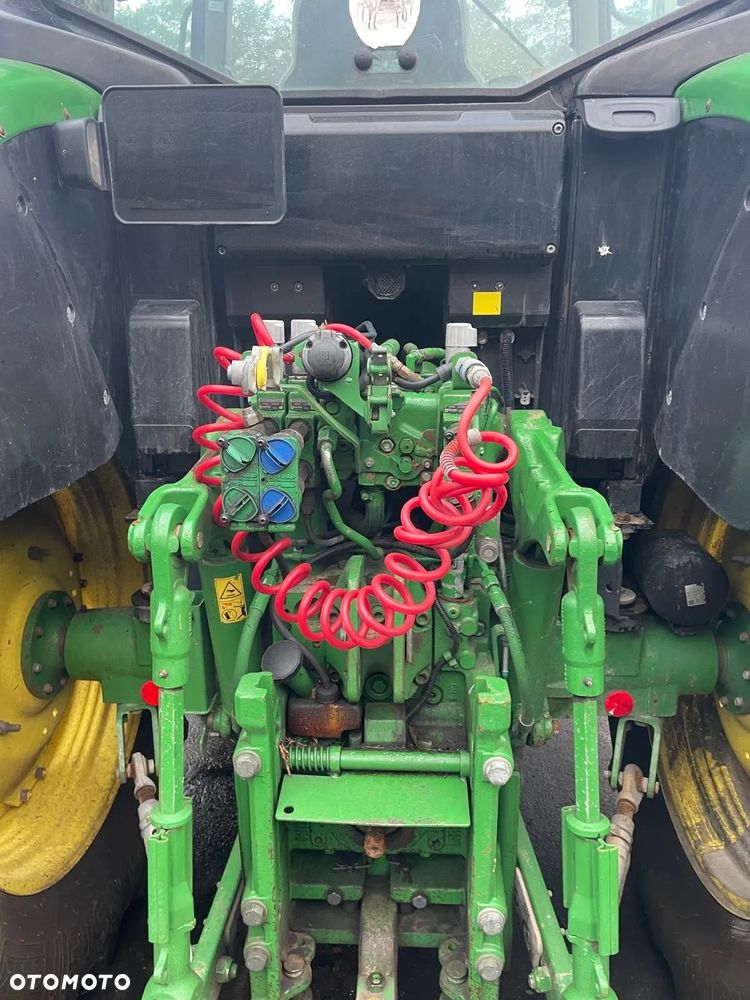 John Deere 6130M - 17