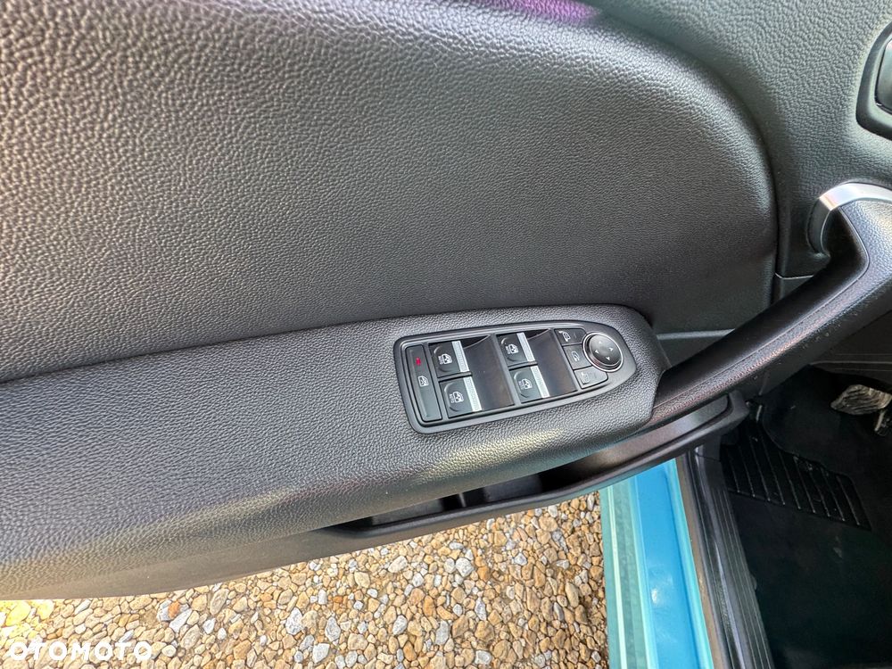 Renault Captur 1.6 E-TECH Plug-In Initiale Paris - 23