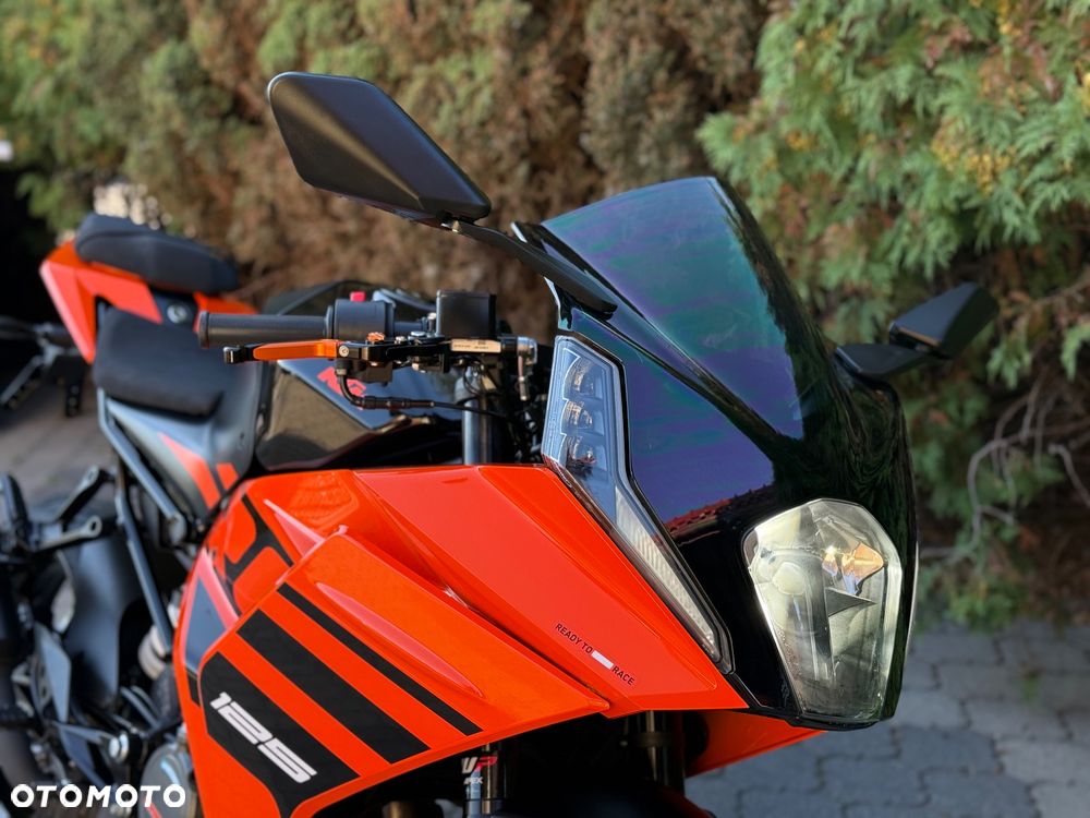 KTM RC 125 - 9