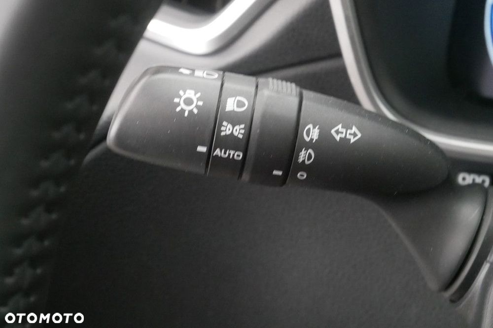 Toyota Corolla Cross 2.0 Hybrid Style - 28