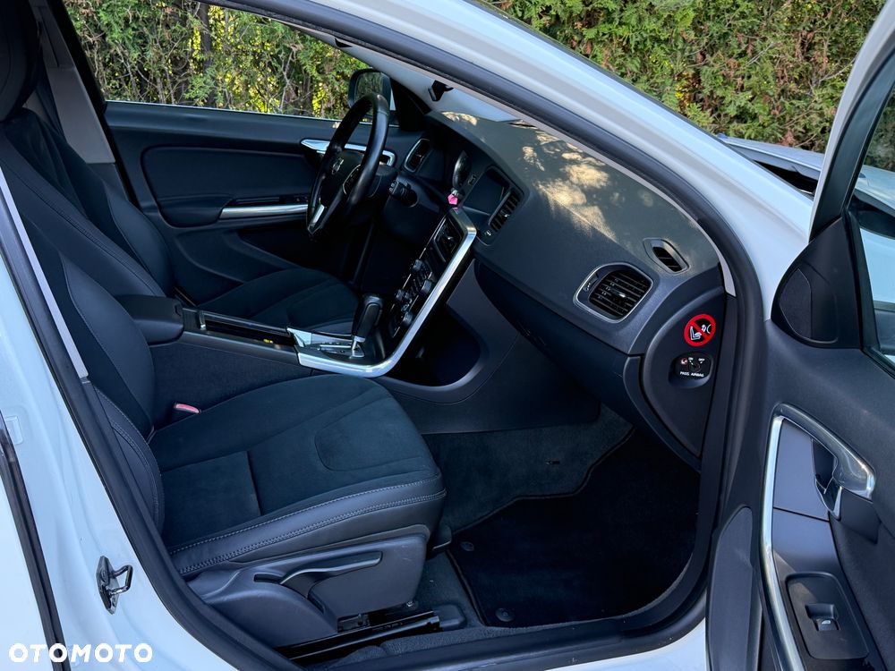 Volvo V60 - 9