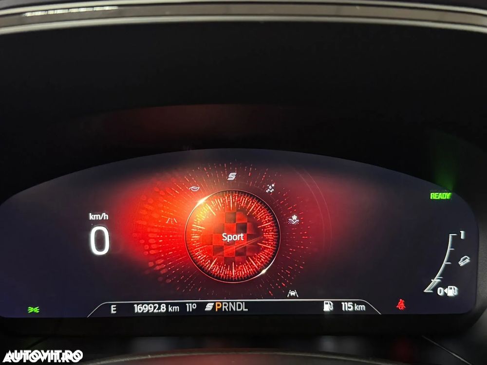 Ford Kuga 2.5 Duratec FHEV ST-LINE X - 31