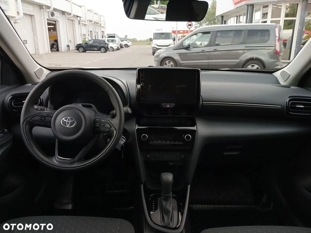 Toyota Yaris Cross Hybrid 1.5 Comfort - 12