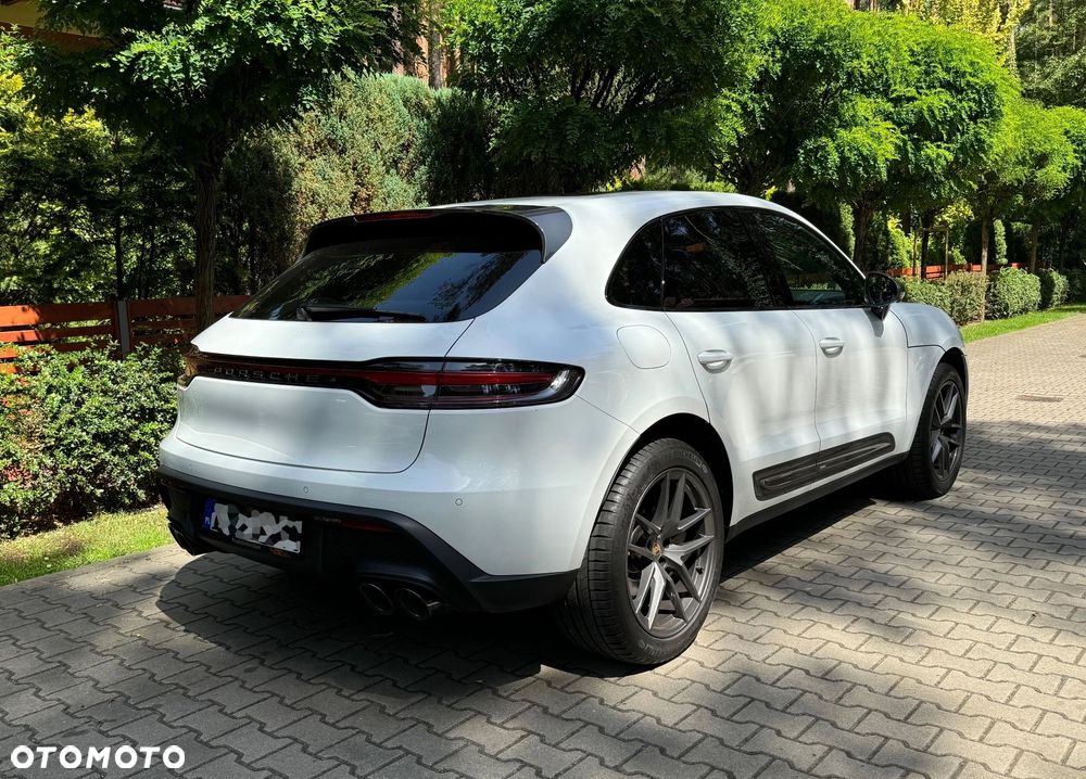 Porsche Macan T - 16