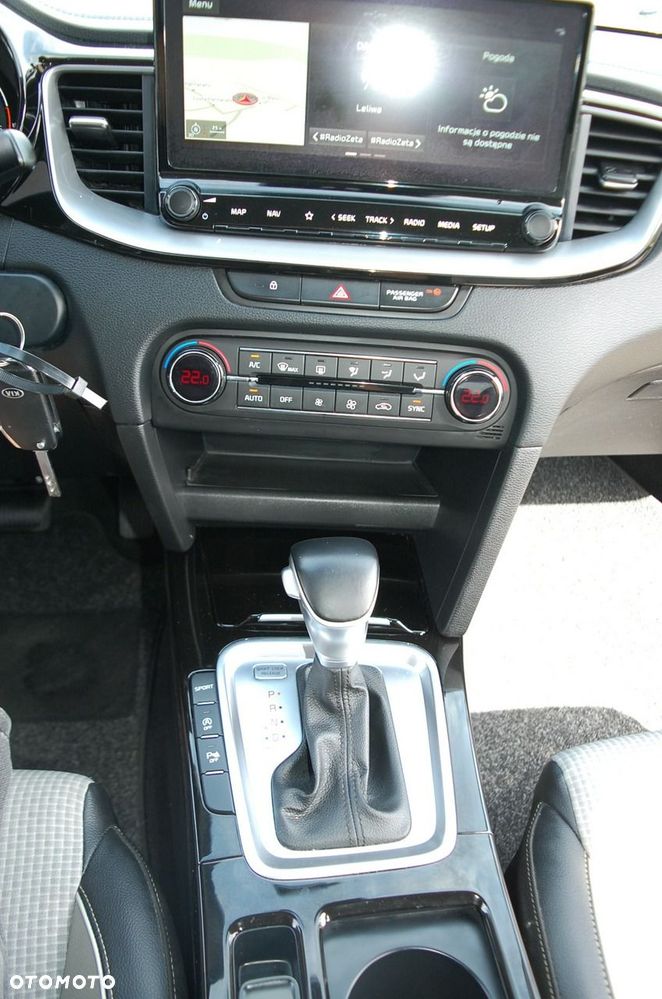 Kia XCeed - 22
