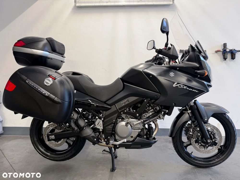 Suzuki V-STROM - 2