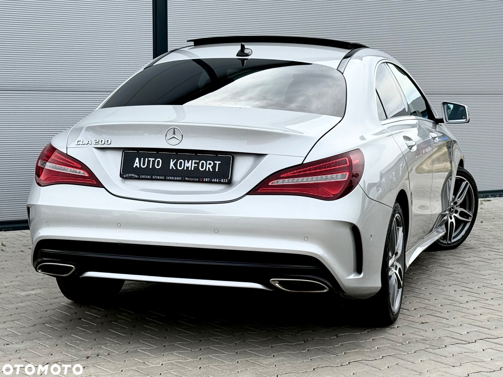 Mercedes-Benz CLA 200 7G-DCT AMG Line - 18