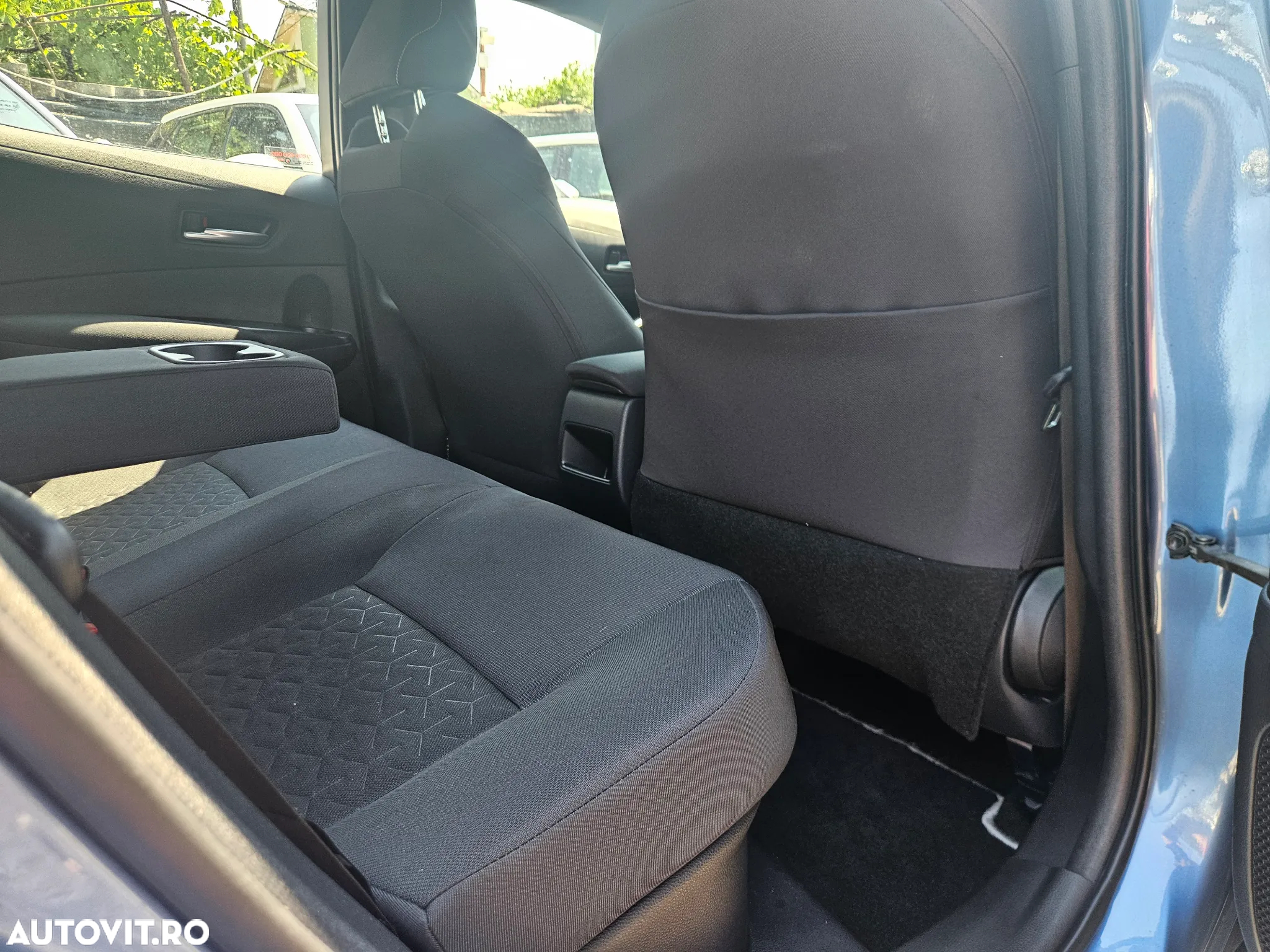 Toyota Corolla 1.8 HSD Dynamic - 11