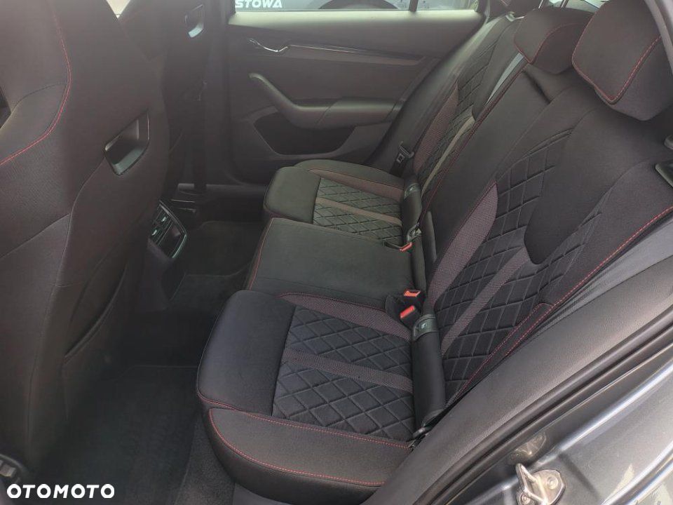 Skoda Octavia - 14