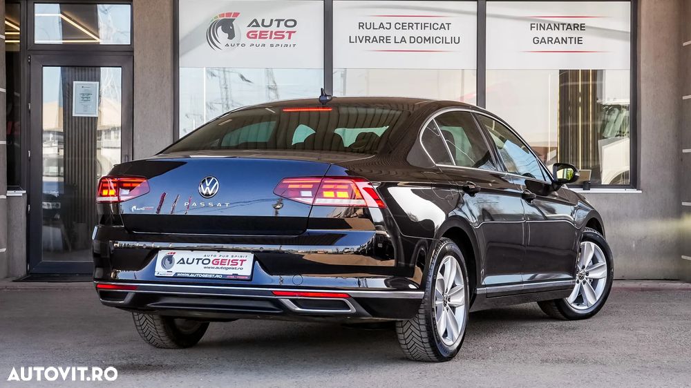 Volkswagen Passat 2.0 TDI DSG Highline - 6