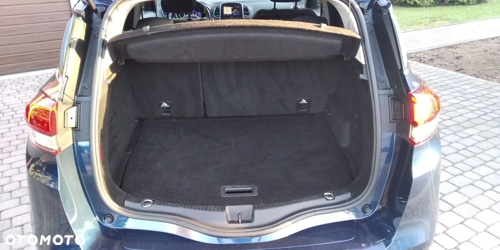 Renault Scenic ENERGY dCi 110 EXPERIENCE - 10