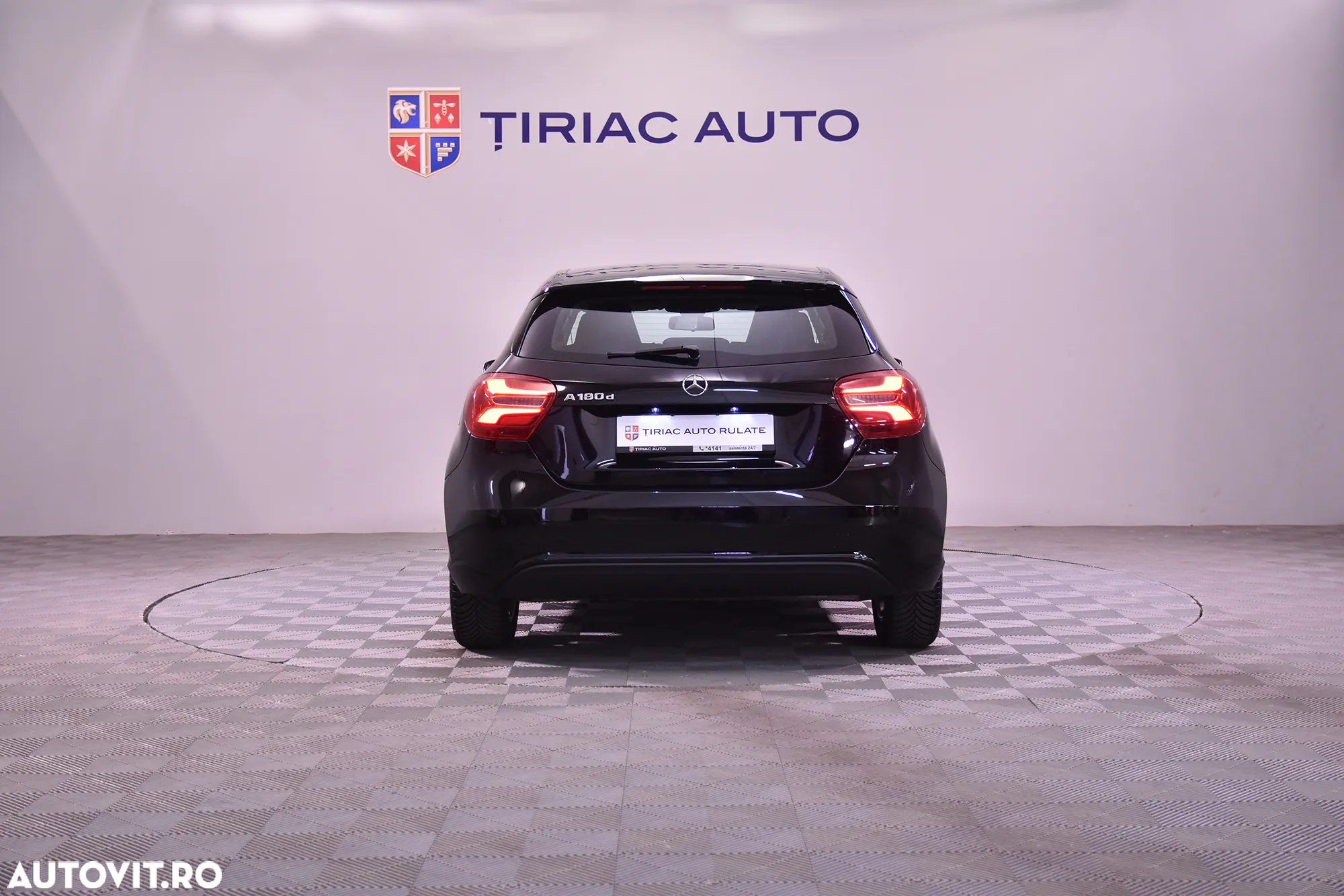 Mercedes-Benz A 180 d 7G DCT - 4