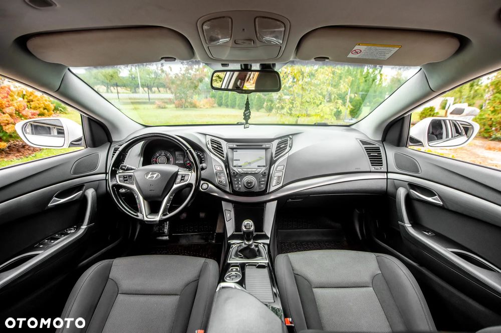 Hyundai i40 1.7 CRDi Comfort + - 21