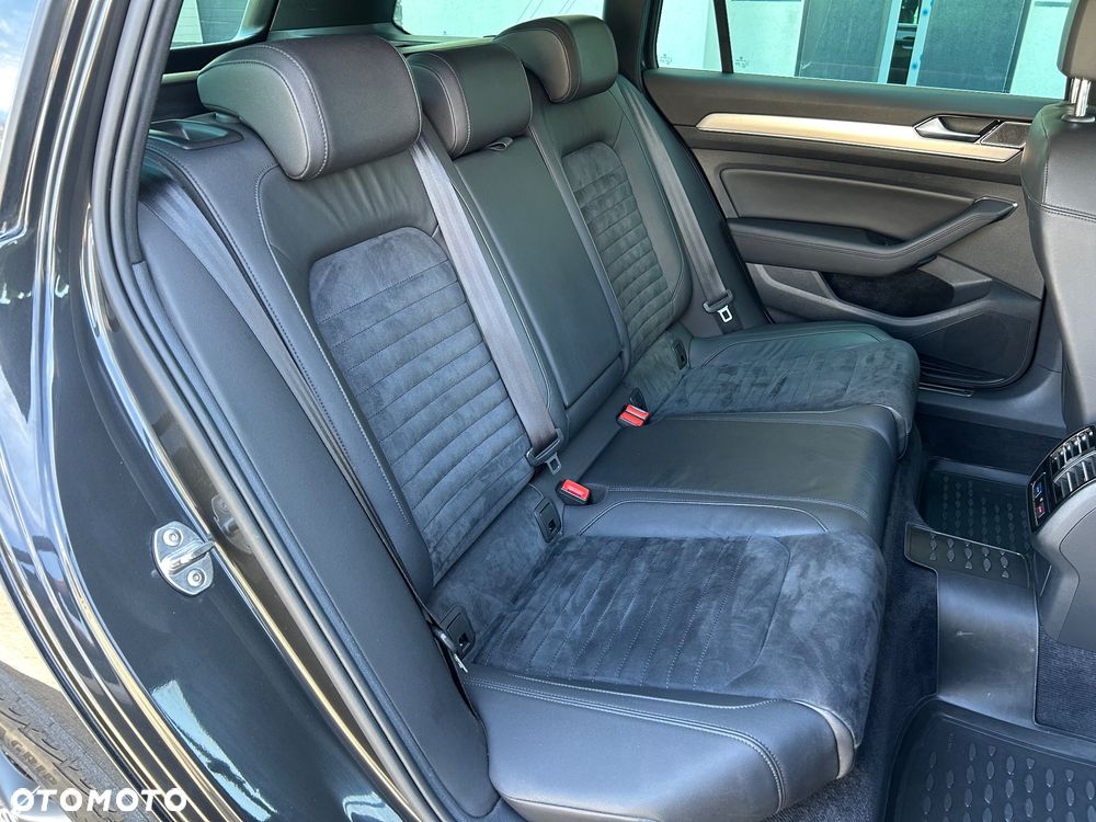 Volkswagen Passat 1.6 TDI SCR DSG Business - 7