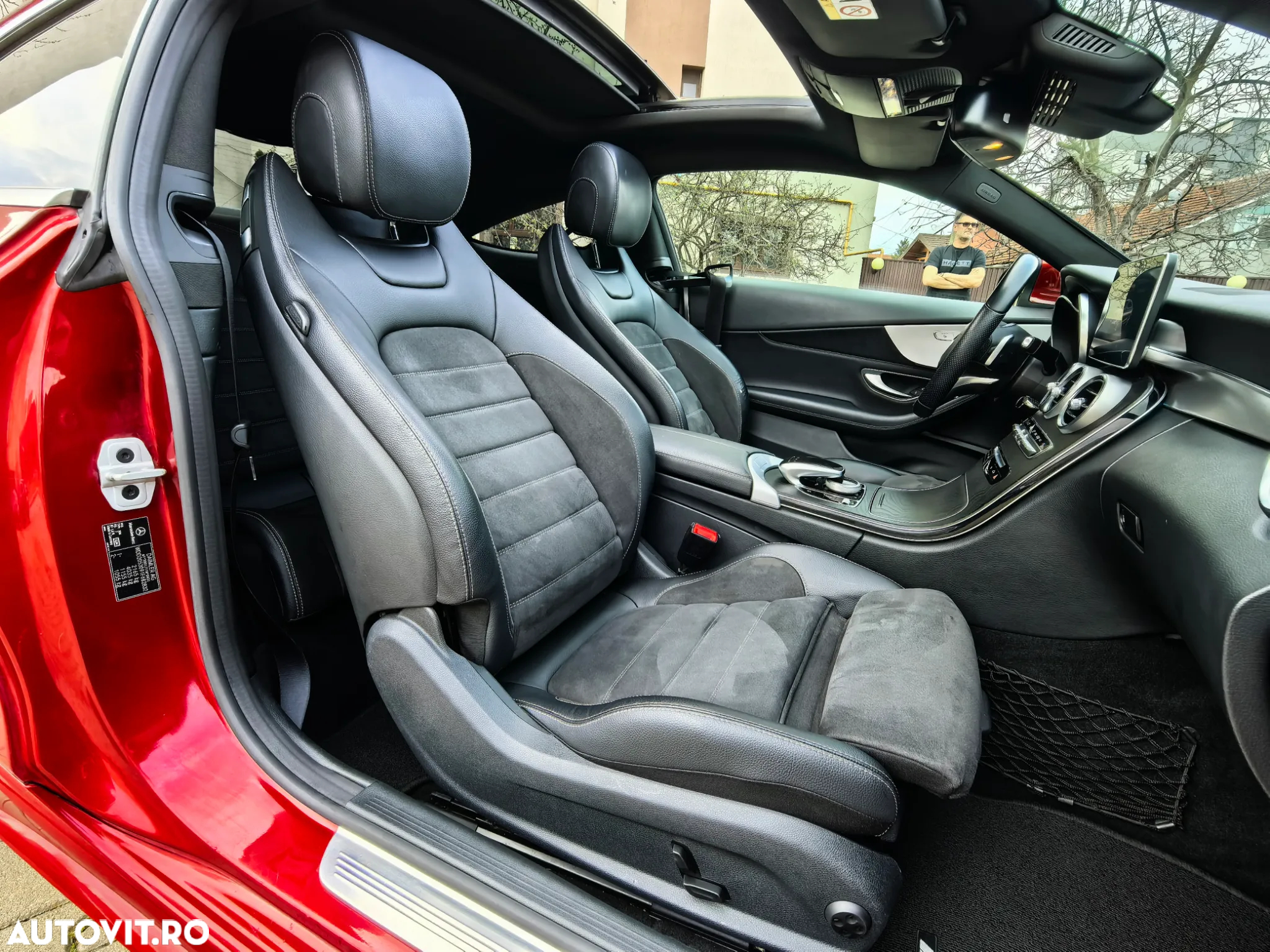 Mercedes-Benz C 250 d Coupe 4Matic 9G-TRONIC AMG Line - 13