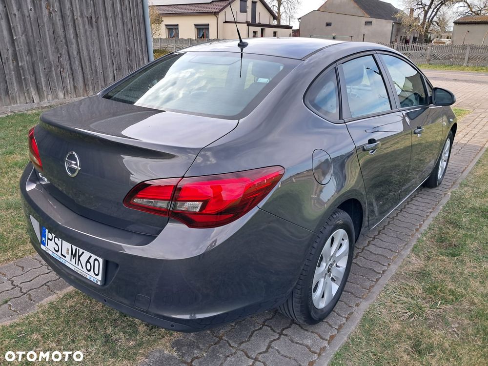 Opel Astra 1.6 Business - 3