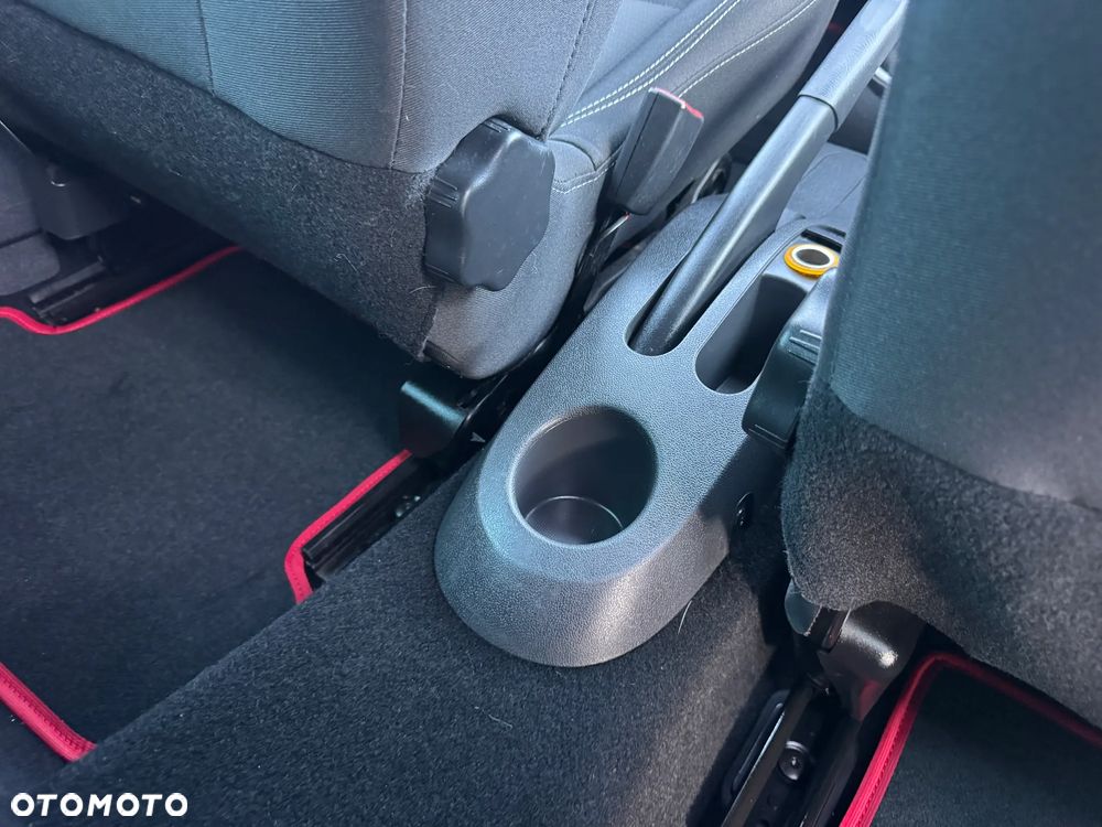 Renault Clio TCe 100 Expression - 34