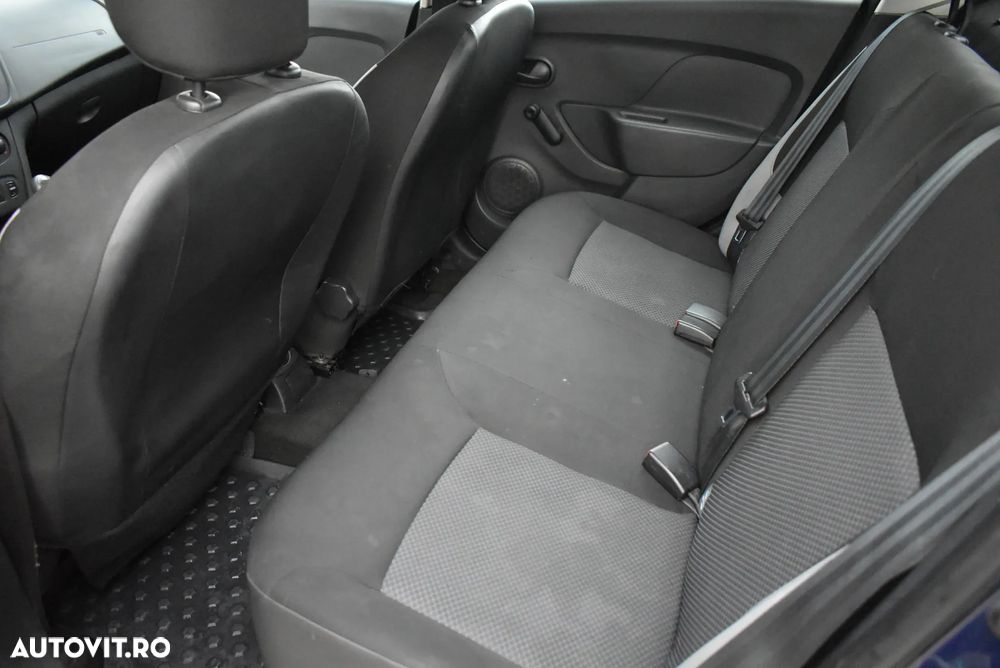 Dacia Logan 0.9 90CP Ambiance - 12