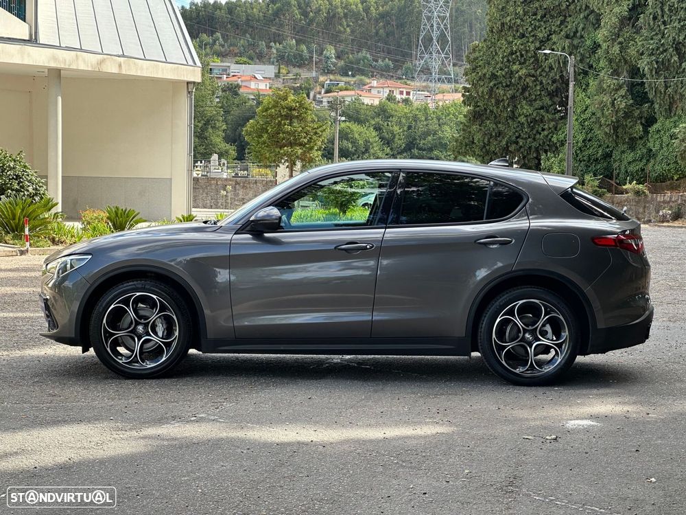 Alfa Romeo Stelvio 2.2 D Sprint Q4 AT8 - 18