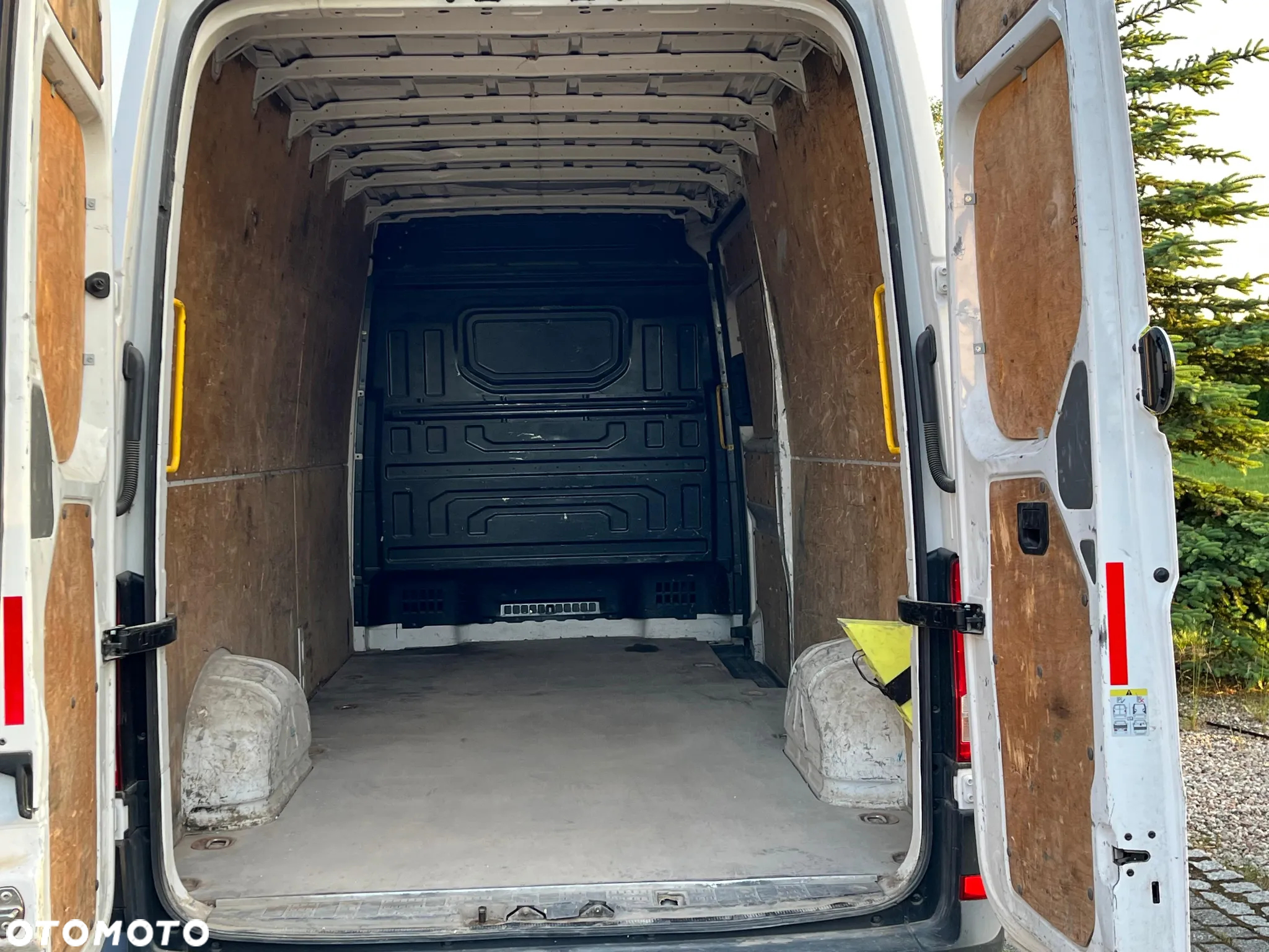 Volkswagen Crafter - 9