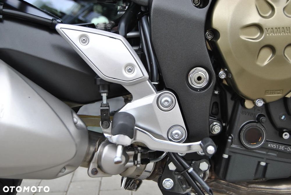 Yamaha FZ - 31
