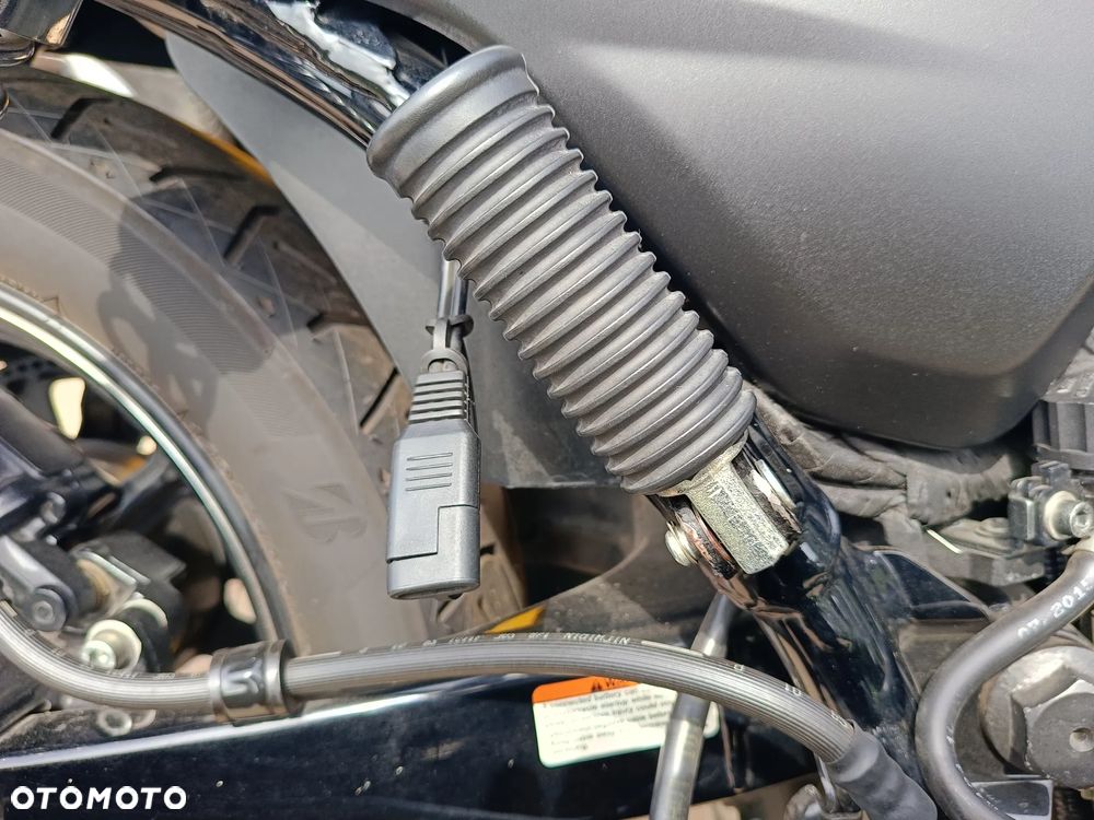 Harley-Davidson Street XG 750 - 4