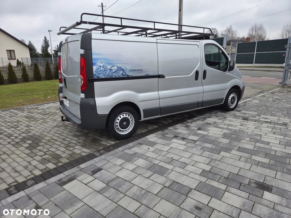 Renault TRAFIC LONG KLIMA TEMPOMAT ORYGINAŁ LAKIER I PRZEBIEG - 5
