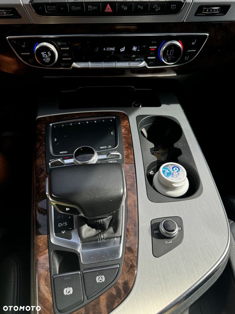 Audi Q7 50 TDI Quattro Tiptronic - 34
