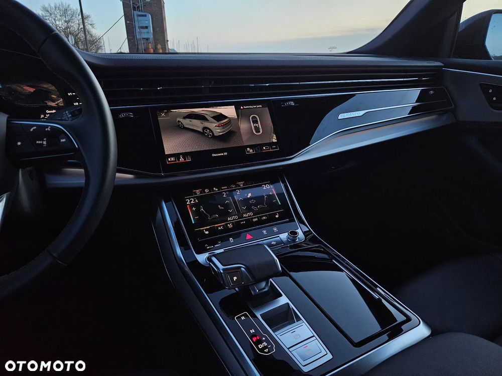 Audi Q8 SUV TDI quattro 170 kW tiptronic - 12