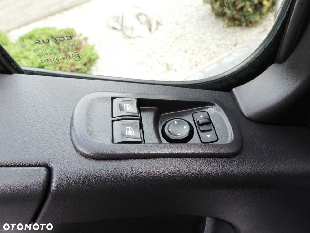 Renault MASTER PLANDEKA 10 PALET WEBASTO TEMPOMAT LEDY PNEUMATYKA KLIMATYZACJA  165KM - 27