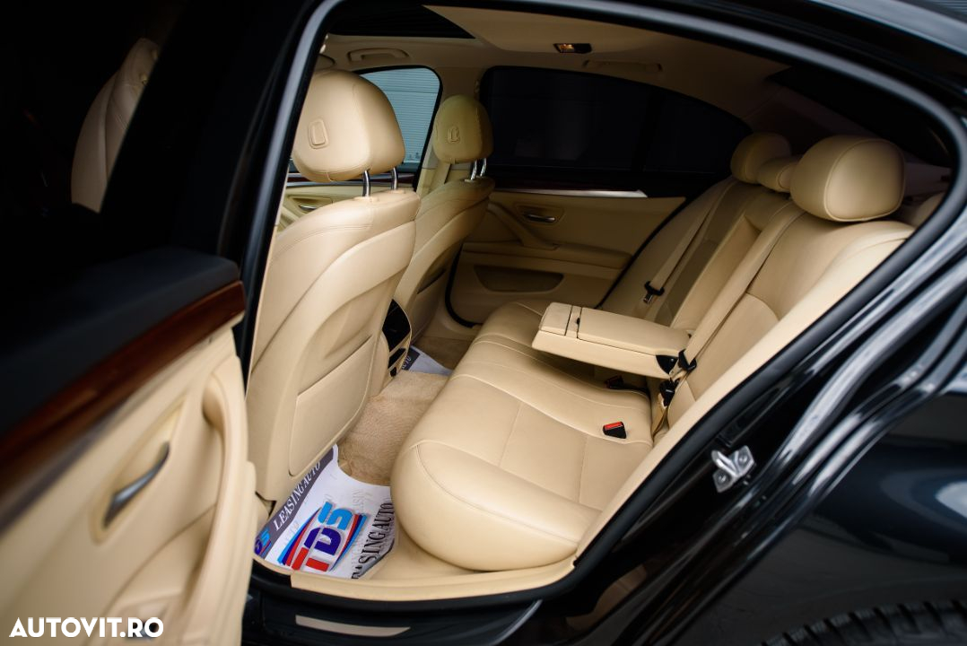 BMW Seria 5 520d AT - 20