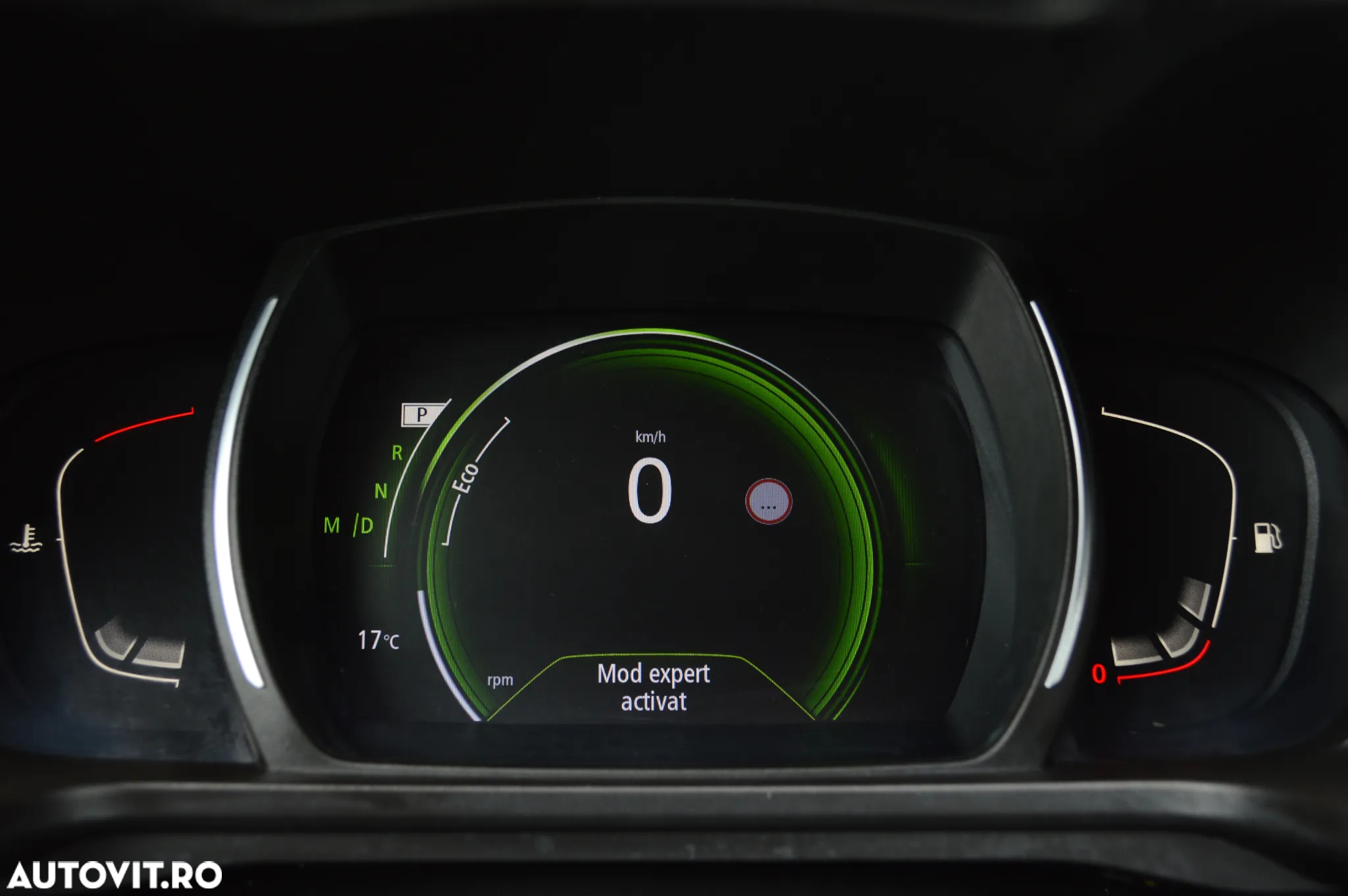 Renault Kadjar Energy dCi 110 EDC XMOD - 37