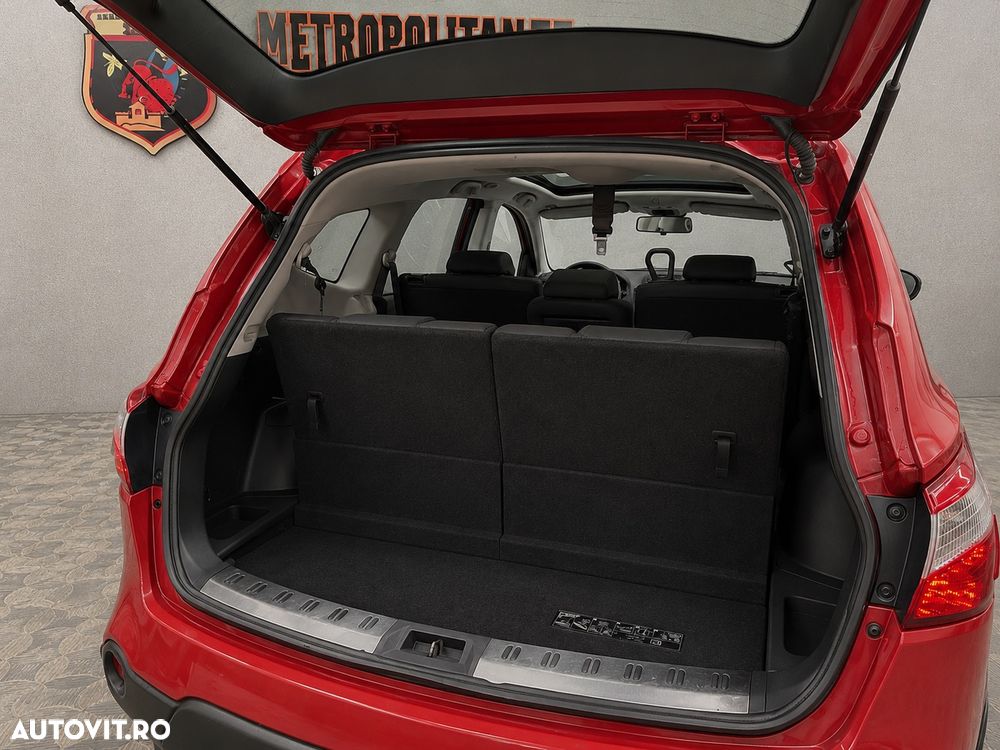 Nissan Qashqai+2 - 10
