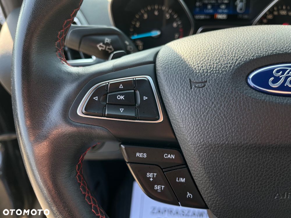 Ford Kuga 2.0 EcoBoost 4x4 ST-Line - 11