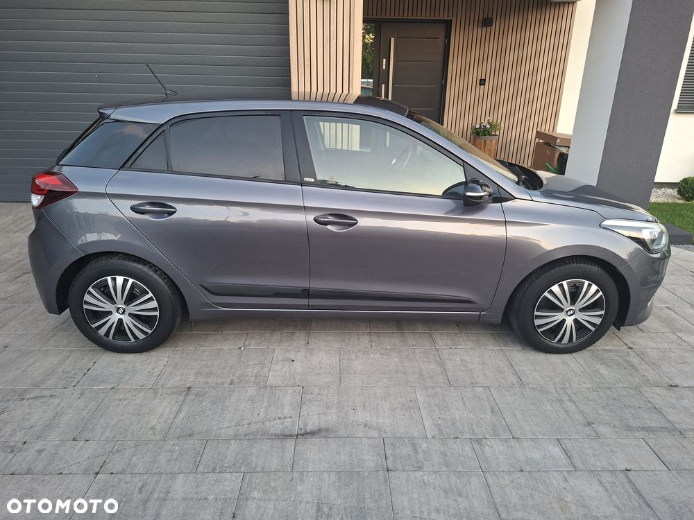 Hyundai i20 - 5