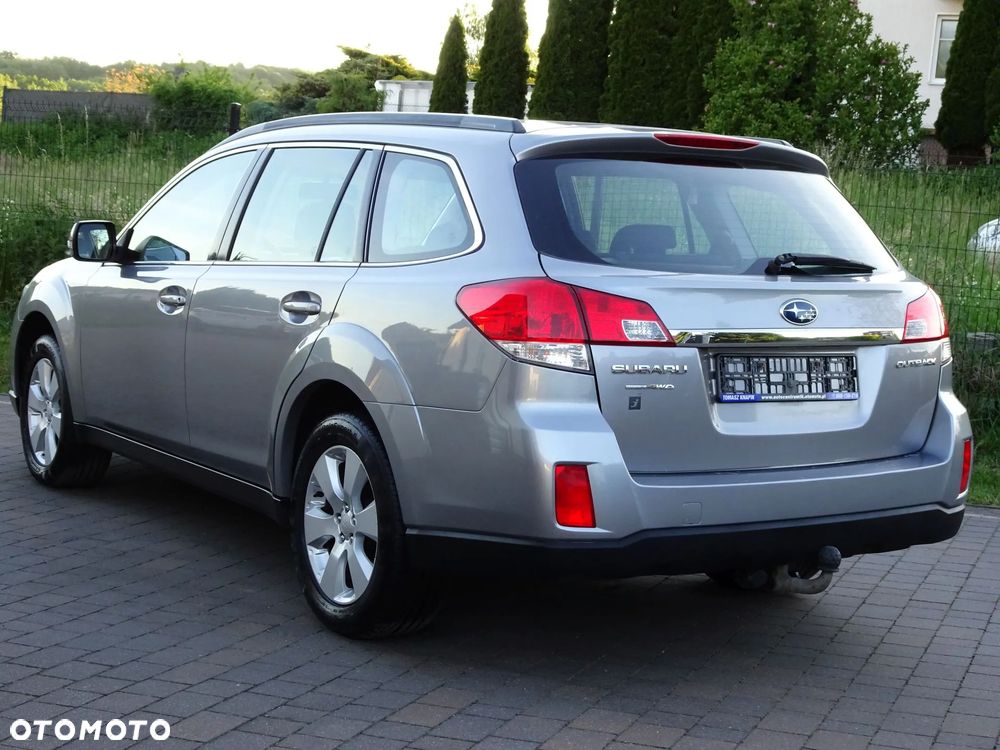 Subaru Outback - 3