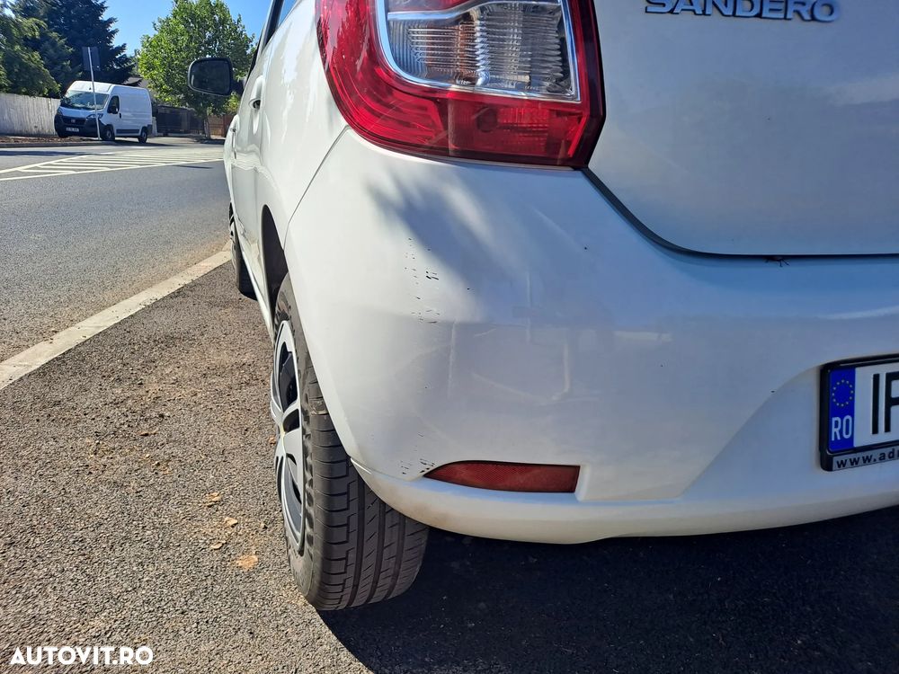 Dacia Sandero - 10