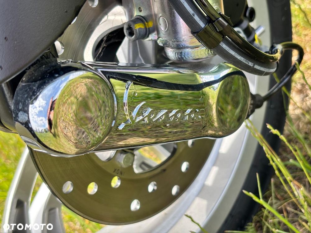 Piaggio Vespa - 18