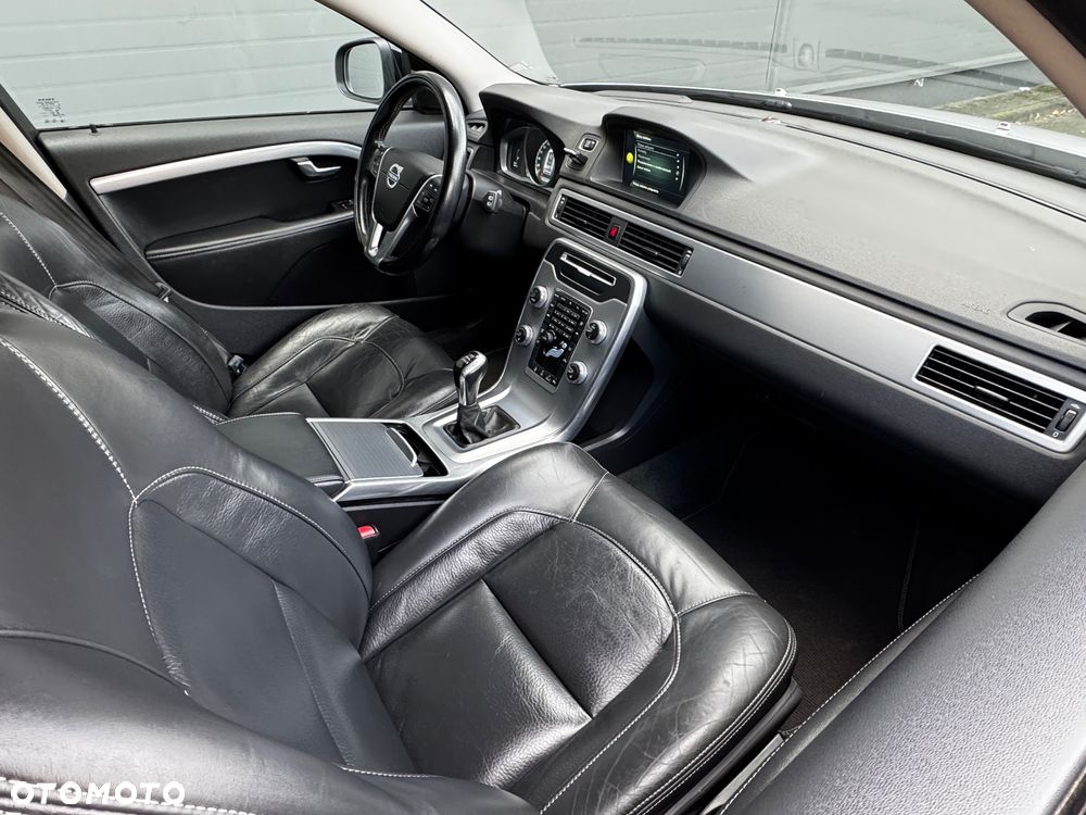 Volvo V70 D4 Summum - 20