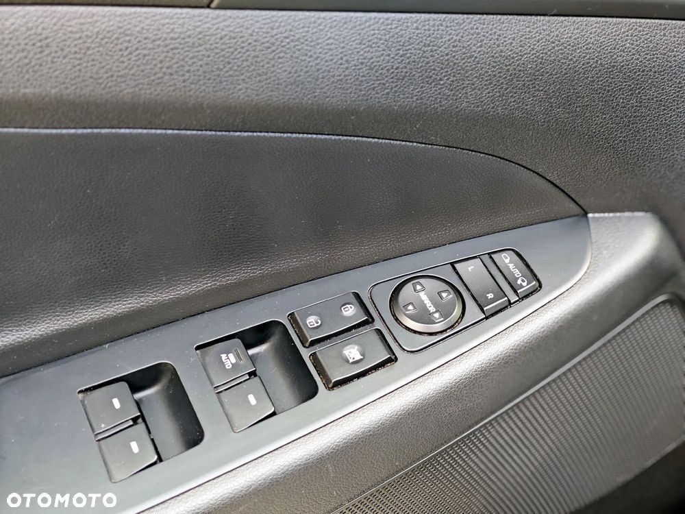 Hyundai Tucson blue 1.6 GDi 2WD Passion - 14