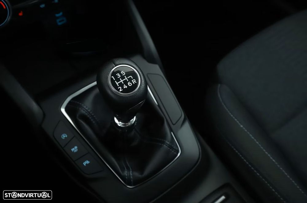 Ford Focus SW 1.0 EcoBoost Active - 5