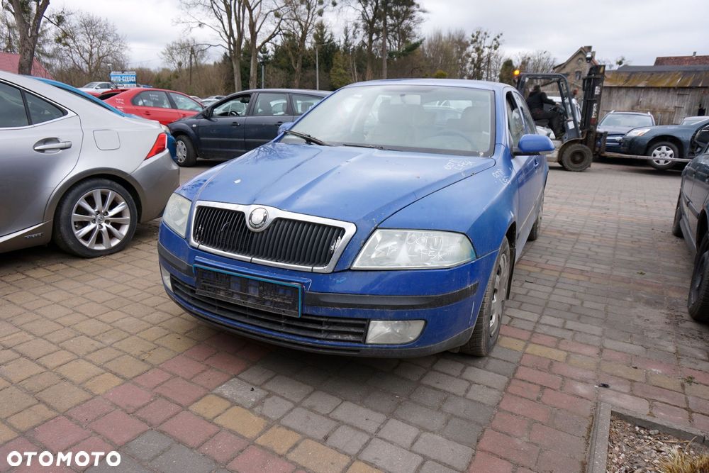 SKODA OCTAVIA II 1Z3 LB LIFTBACK 2004 4590 2.0 TDI BKD 140KM HDV NIEBIESKI na części - 1