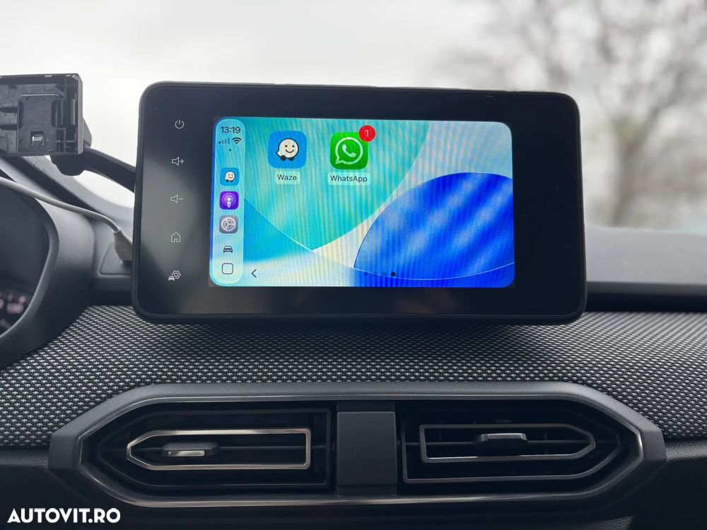 Dacia Logan TCe 90 MT6 Comfort - 31