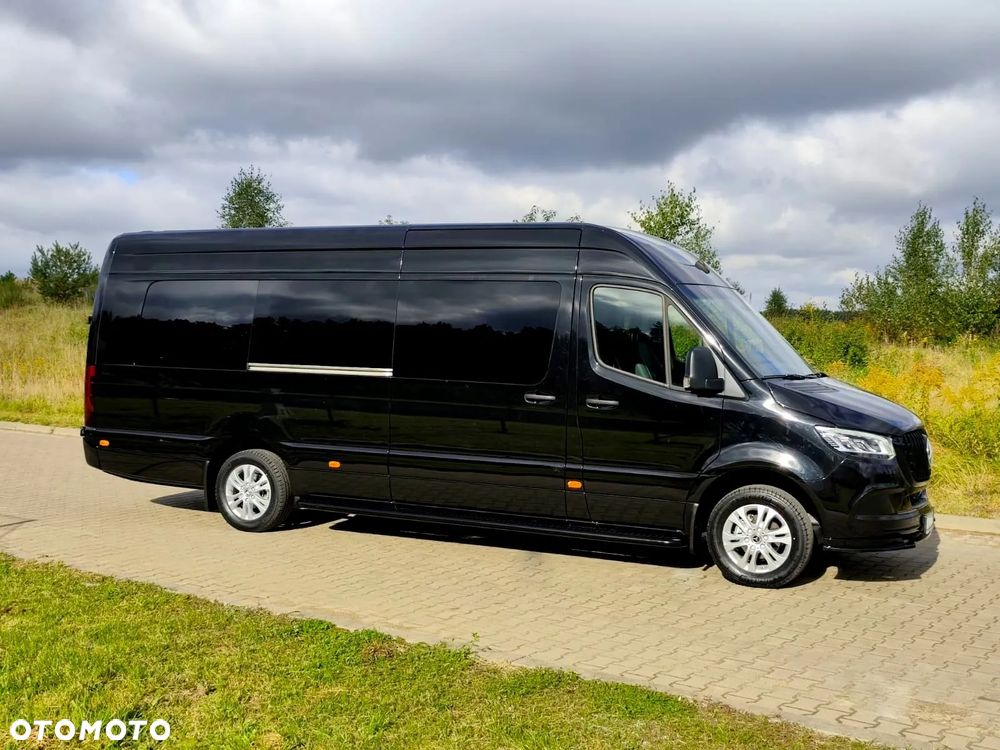 Mercedes-Benz Sprinter - 10