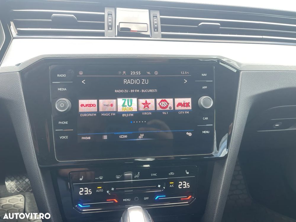 Volkswagen Passat 2.0 TDI DSG Comfortline - 16