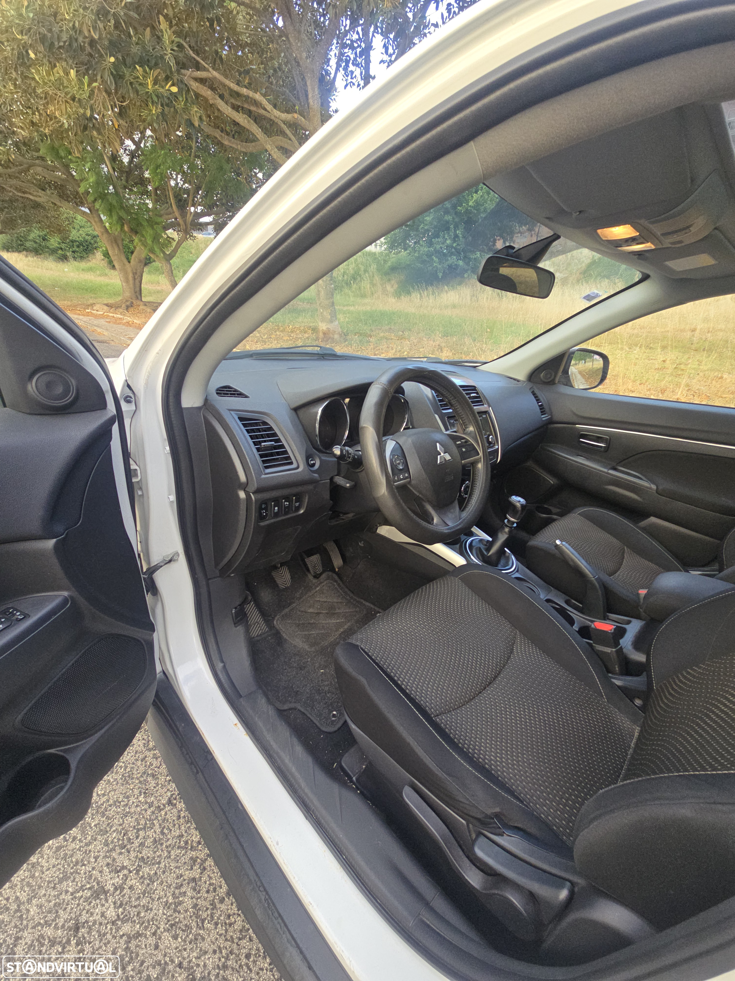 Mitsubishi ASX 1.8 DI-D Intense - 18