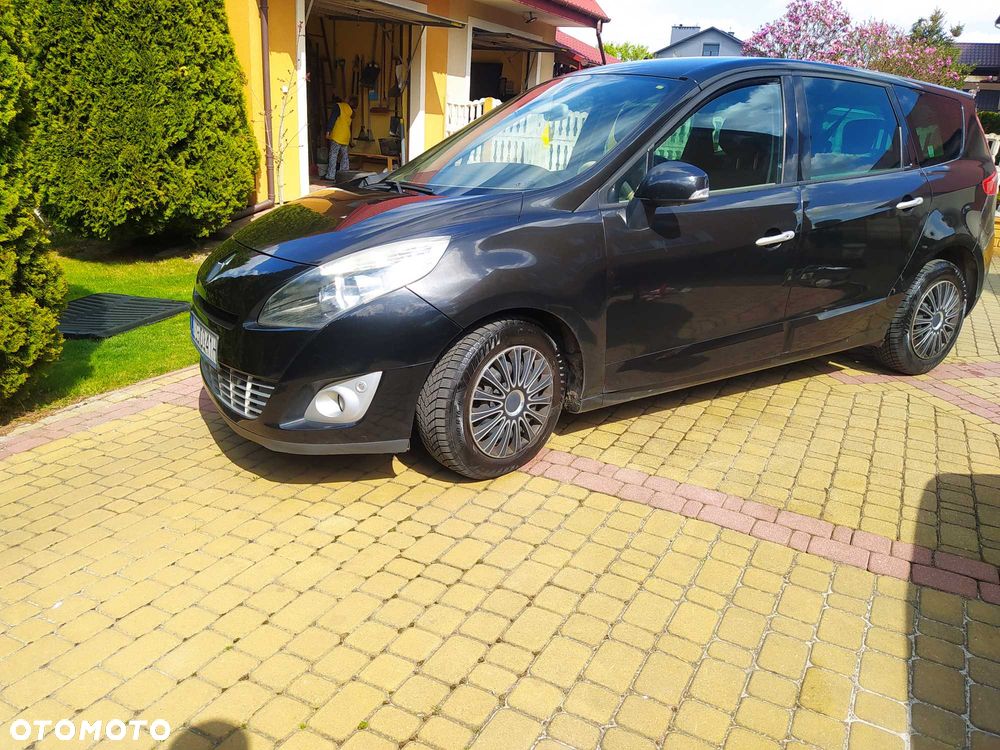 Renault Scenic - 2